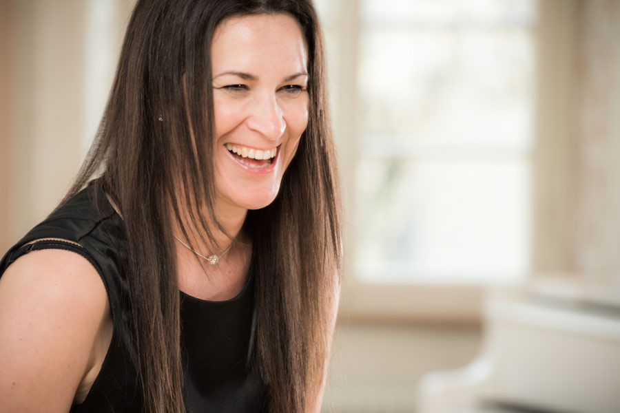 Chrissi Schobel (Violine) - Mariola`s Swing Quartett